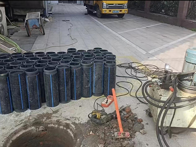 温州PE置换管厂家 DN315置换管 非开挖管短管置换